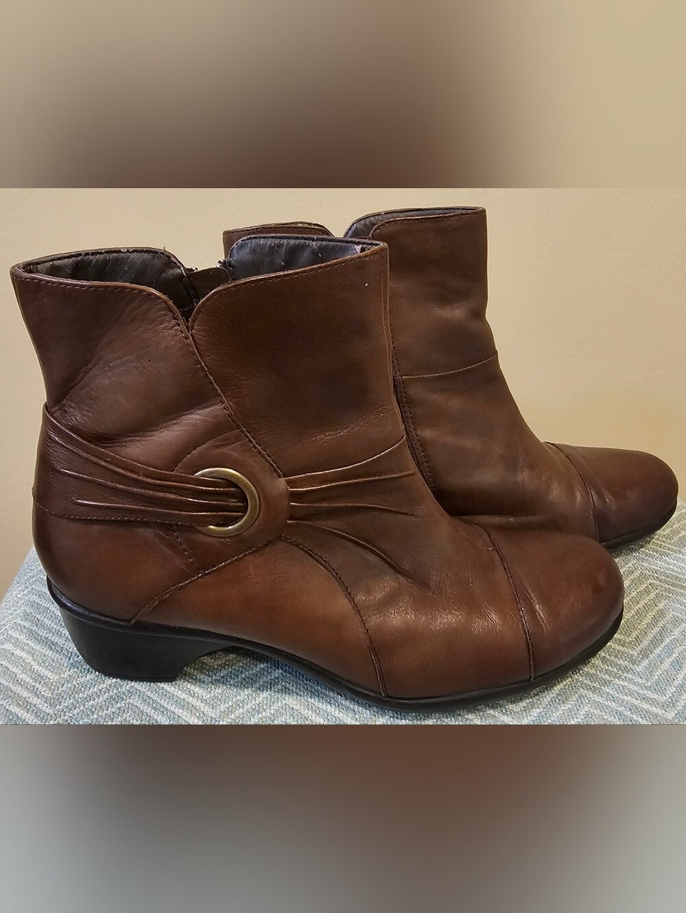 Clarks: Women's Brown Leather Ankle Boots - Classic Side-Zip